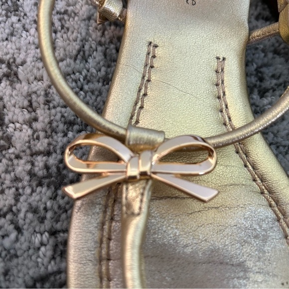 Kate Spade Gold Bow Strappy Sandals Size 7.5 - Picture 6 of 10
